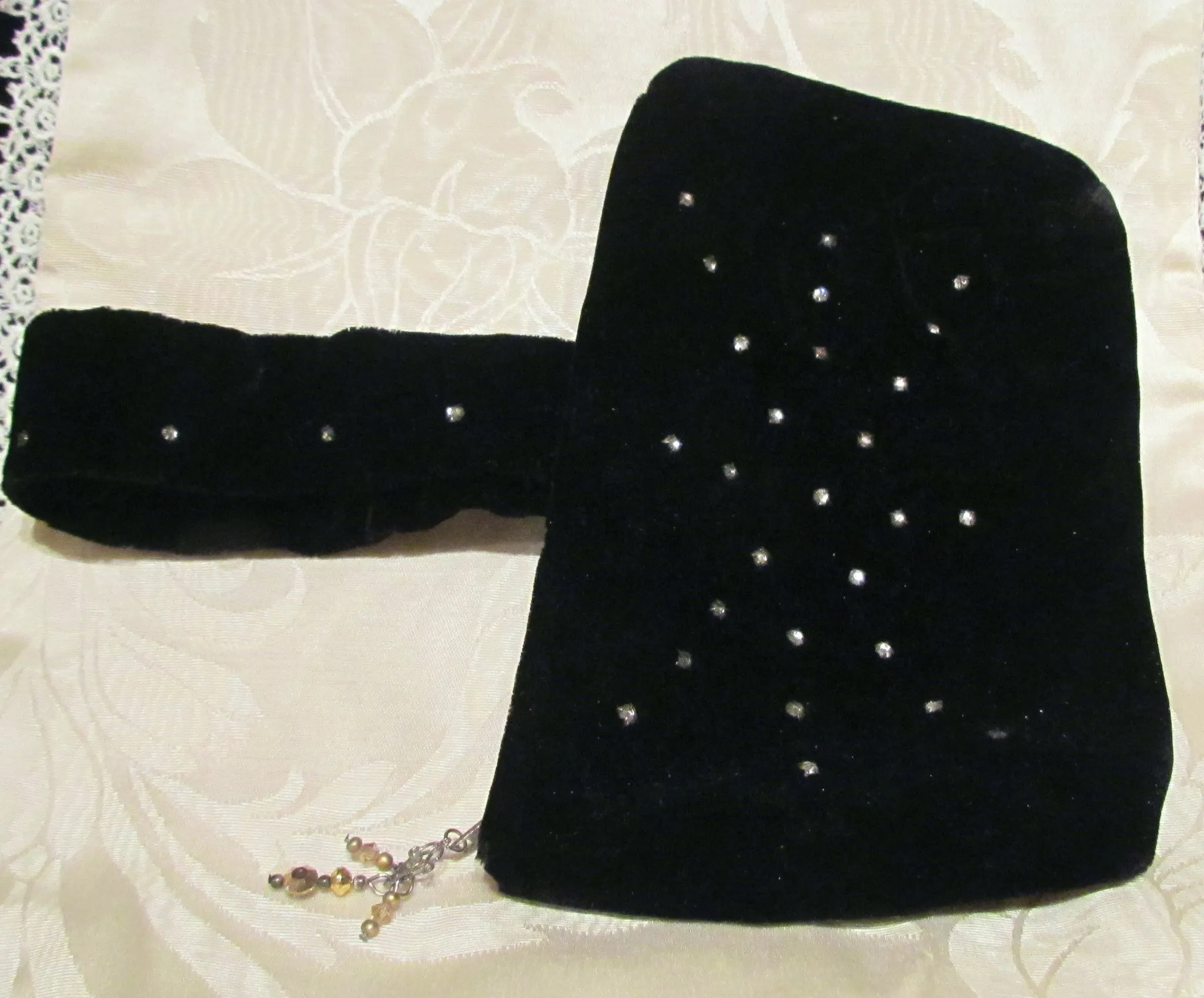 1930s Black Velvet Rhinestone Purse Excellent Condition