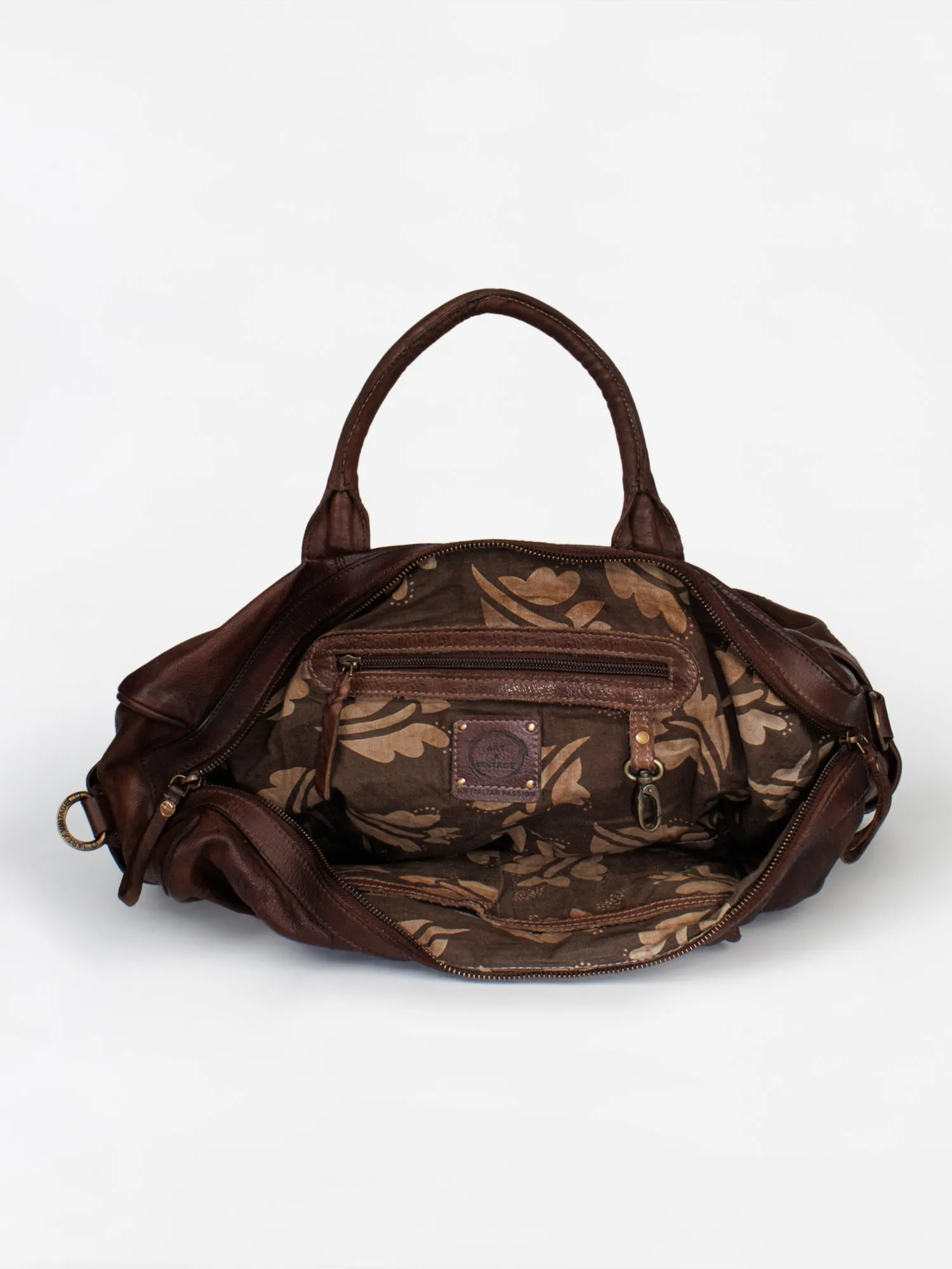 Alexander: Travel Weekender Bag With Brown Washed Effect