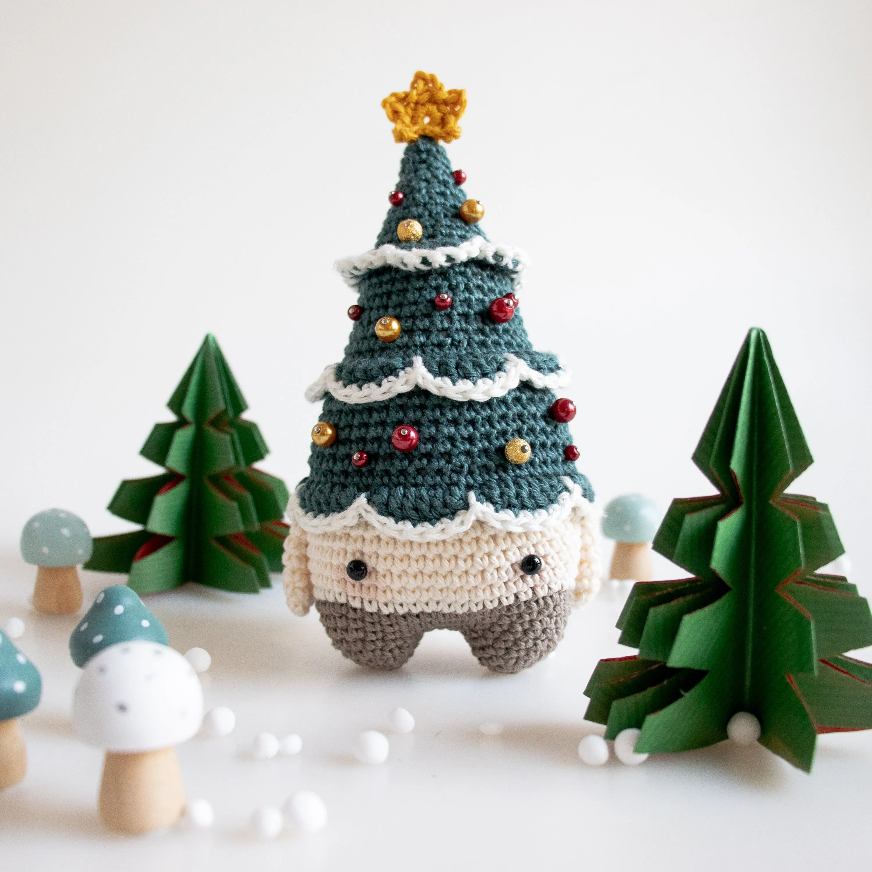 Amigurumi Crochet Kit . Christmas I