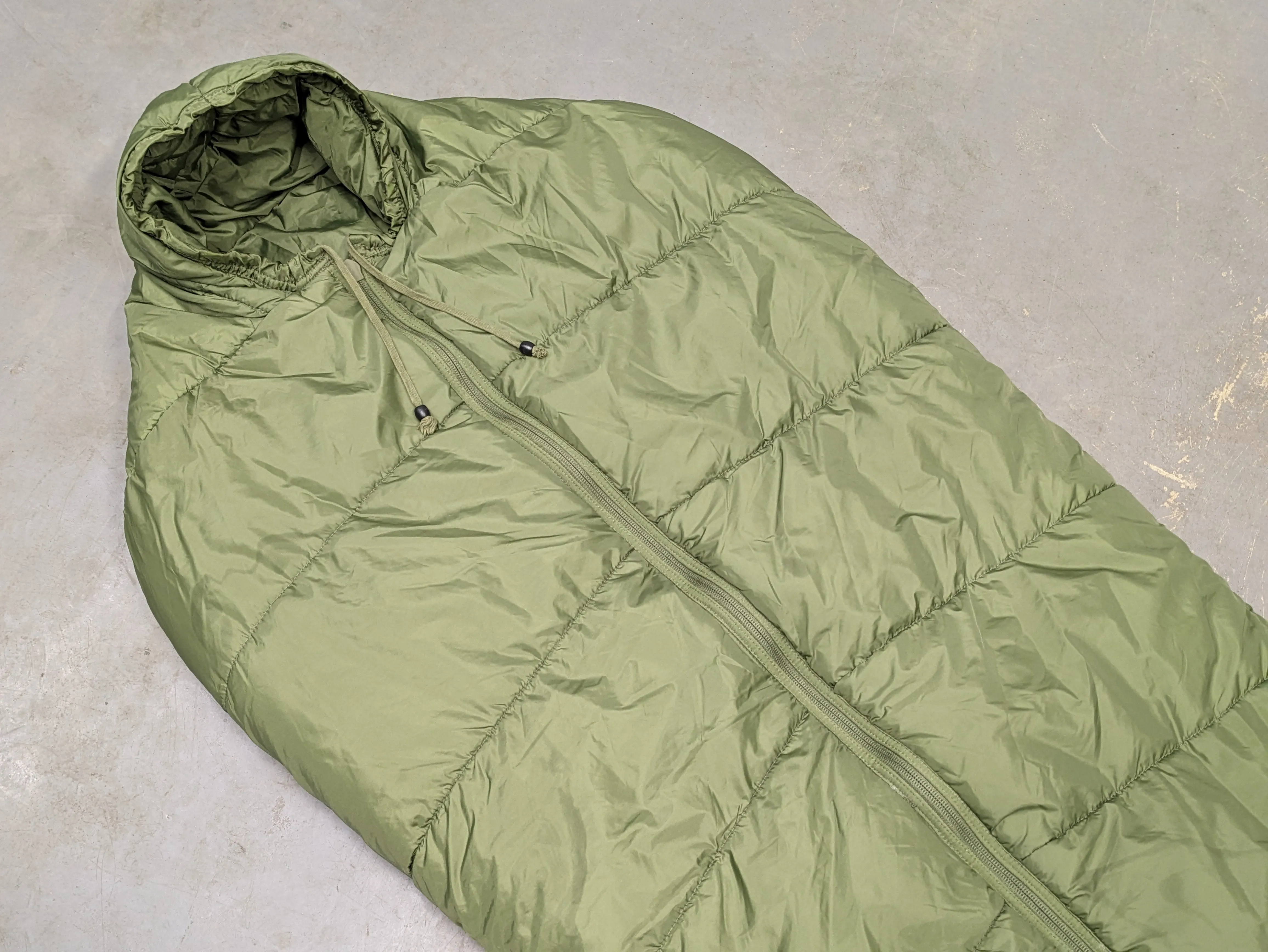 Arctic Extreme Cold Weather Sleeping Bag - Dated 2009