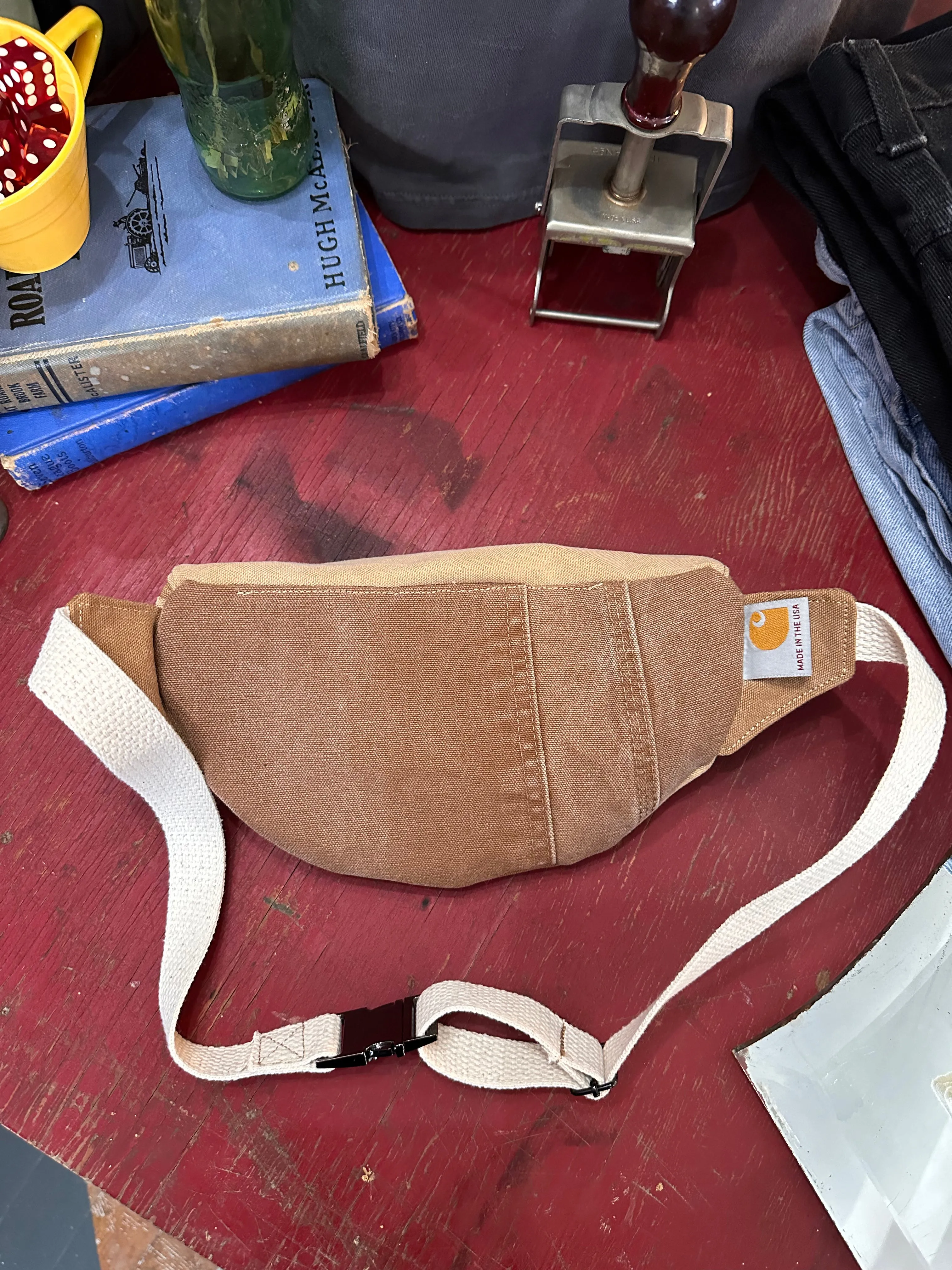 CARHARTT SCRAP FANNY PACK