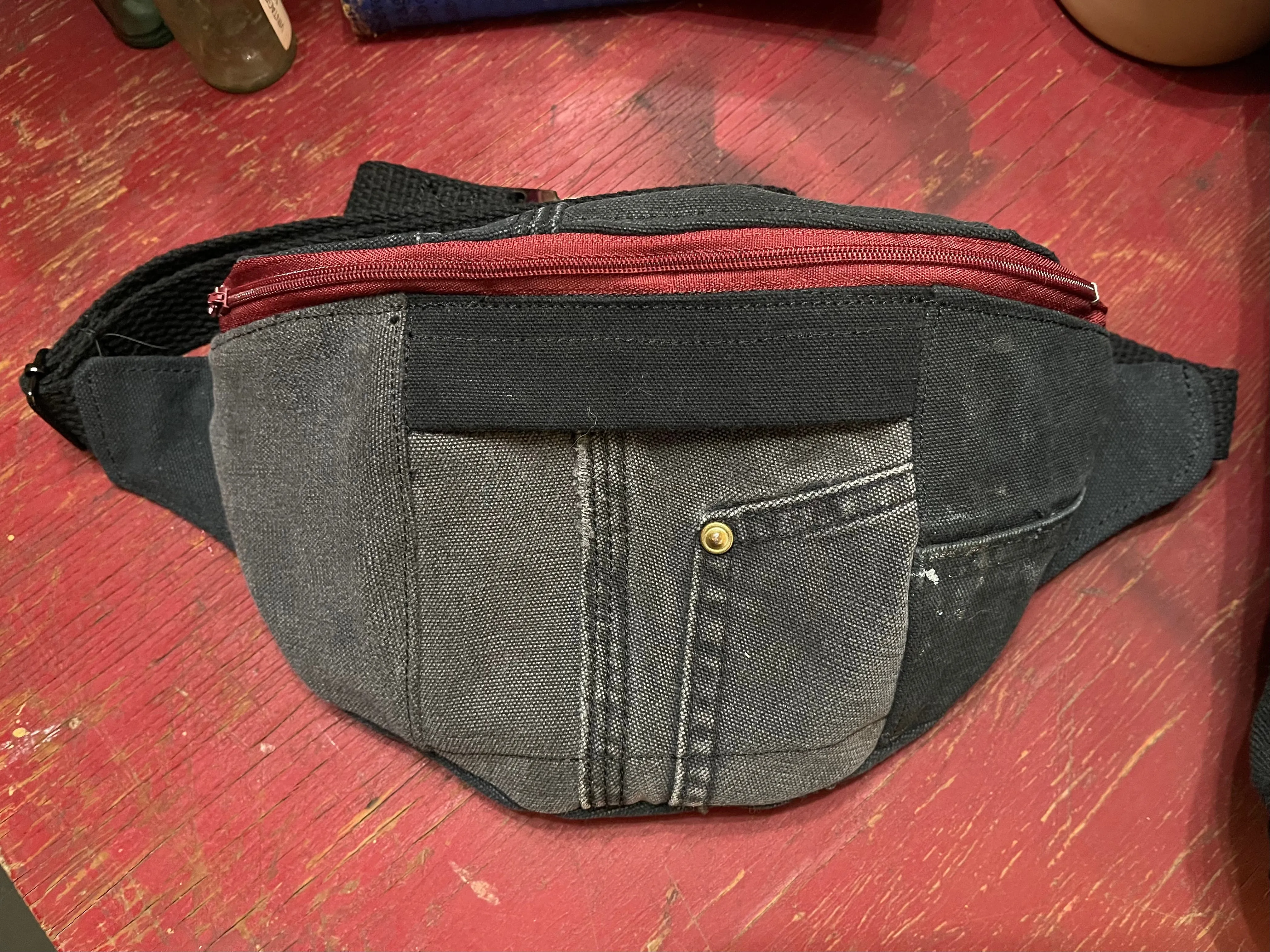 CARHARTT SCRAP FANNY PACK