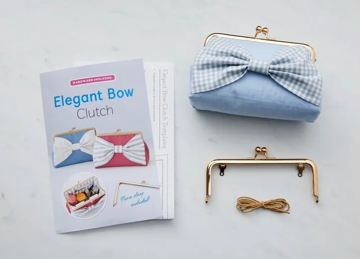 Elegant Bow Clutch Pattern