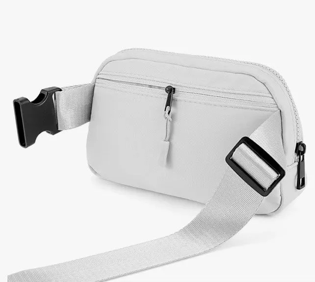 Everyday Essential Belt Bag ~ Silver