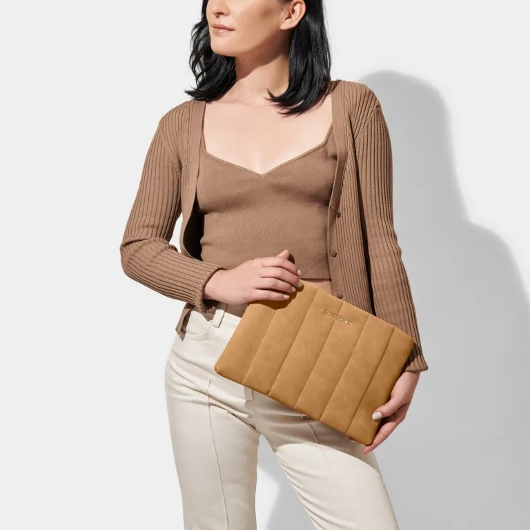 Kayla Quilted Clutch | Tan