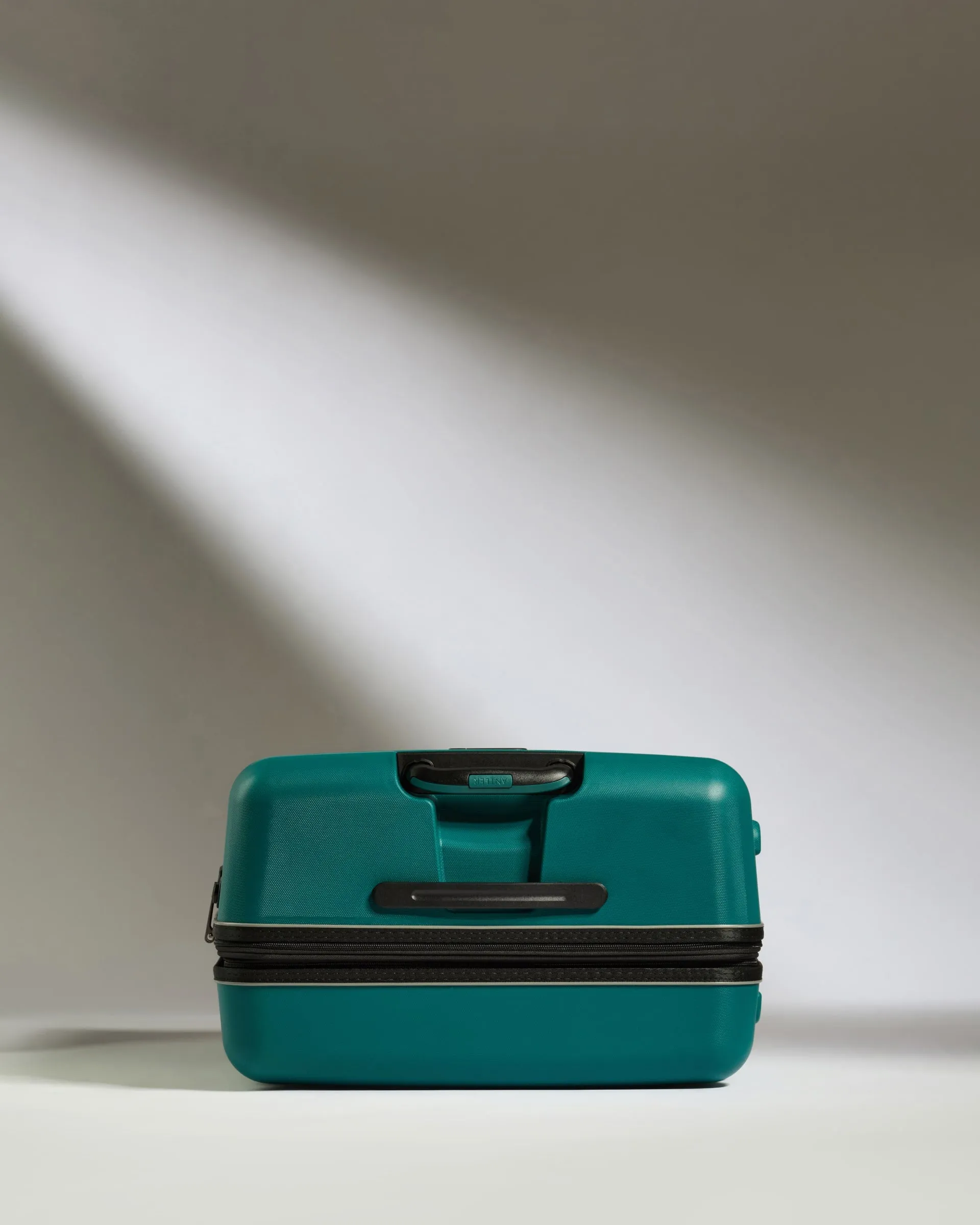 Large Suitcase in Deep Teal - Lincoln