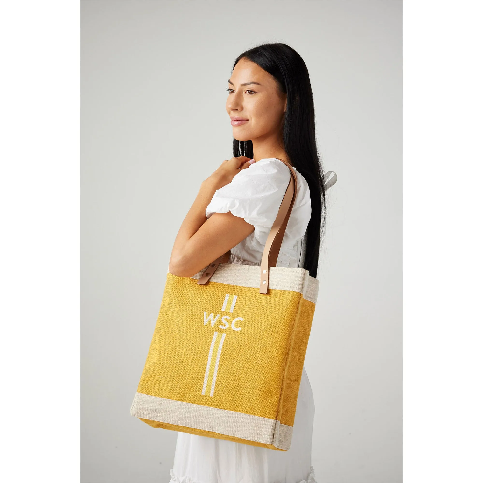 Market Tote in Gold with Monogram