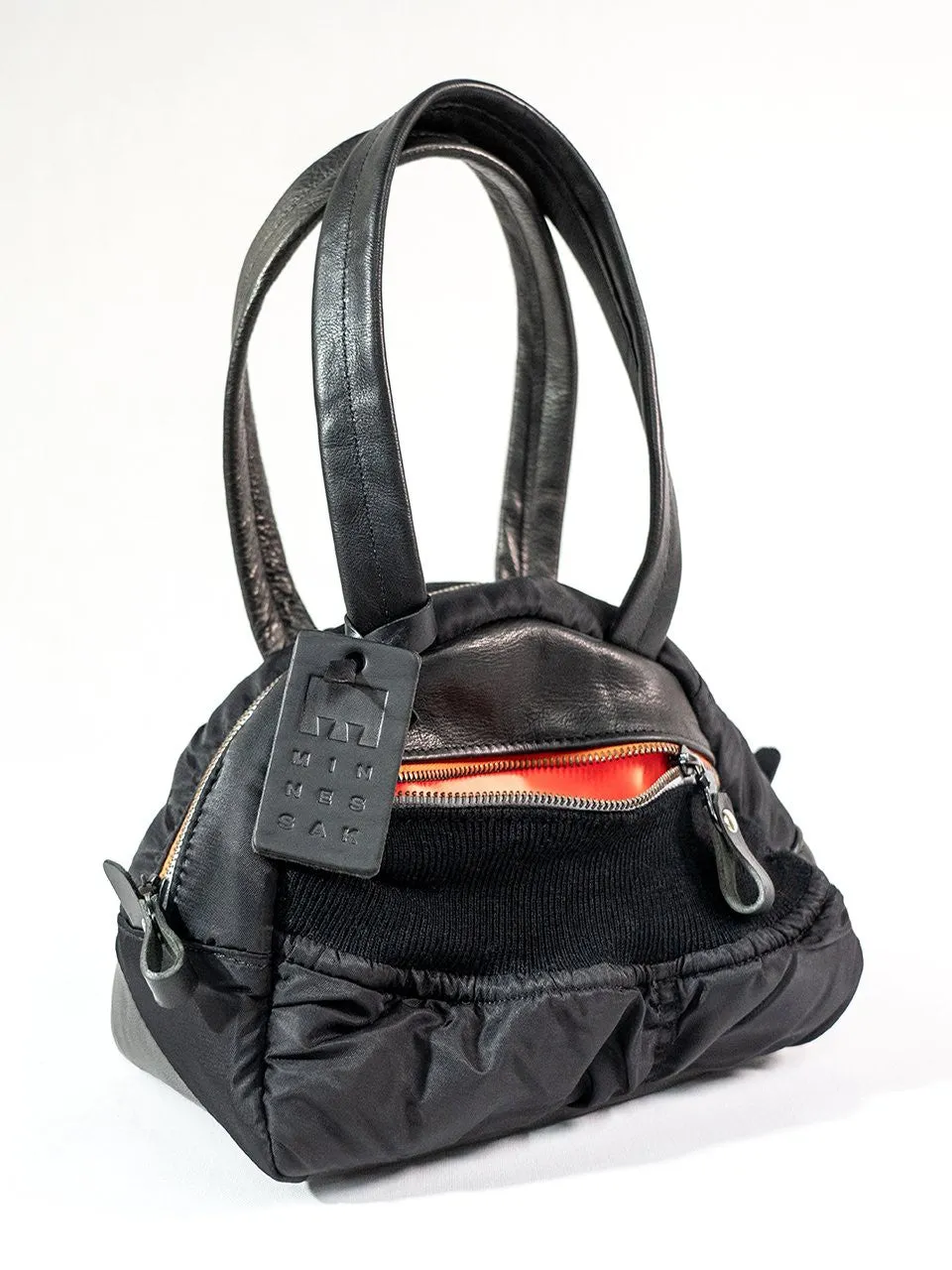 Mini Traveler Bag in Black by Minnessak