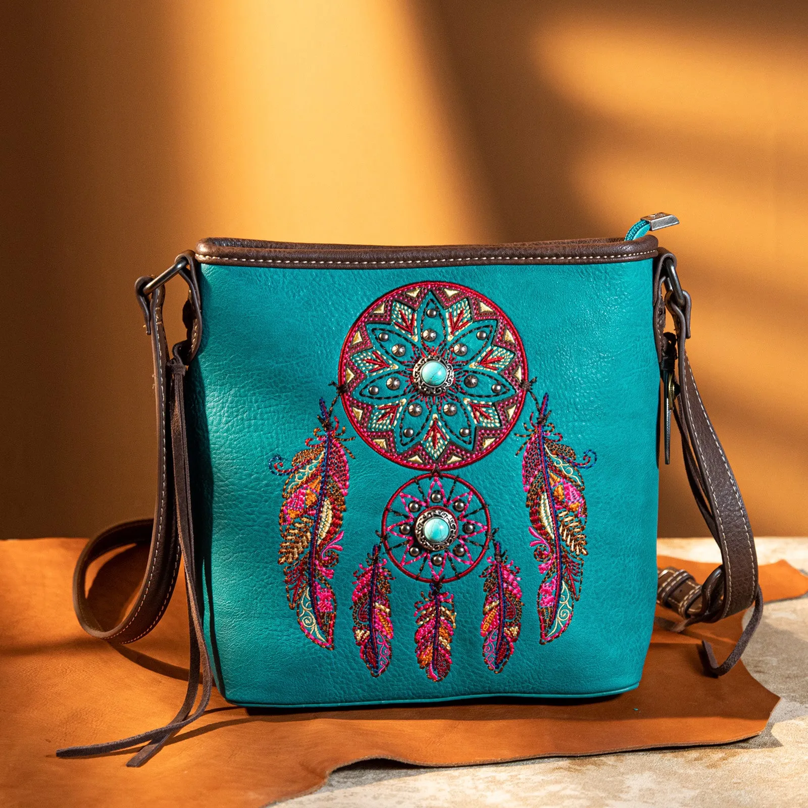 MW1241G-9360  Montana West Dream Catcher Collection Concealed Carry Crossbody