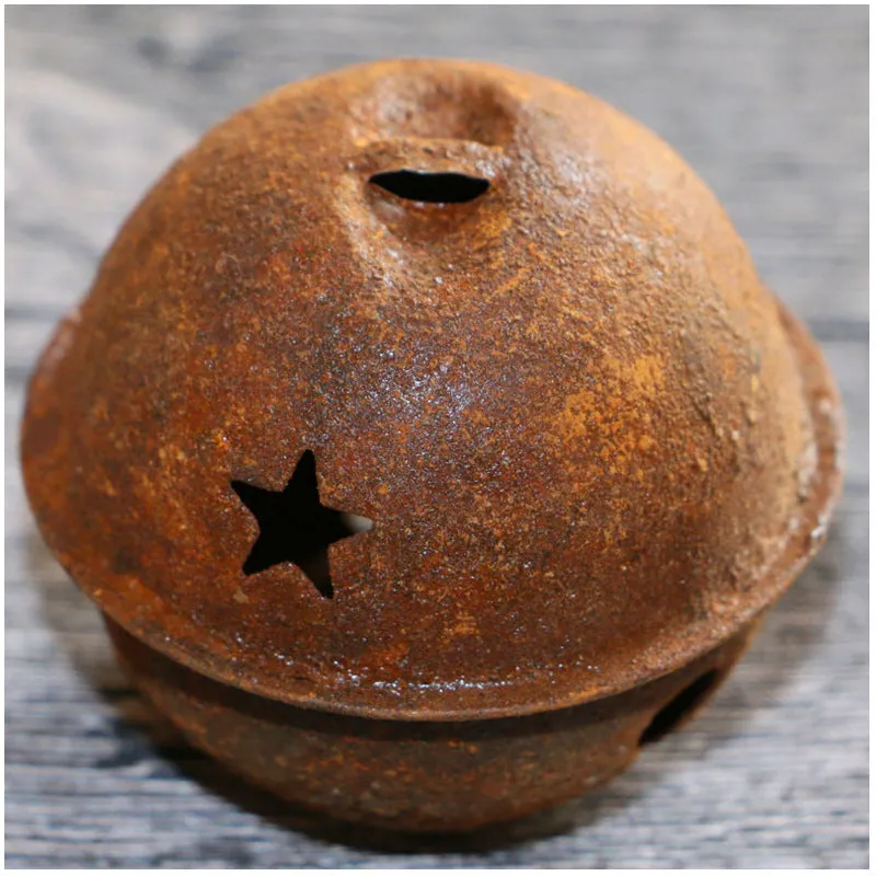 Retro Distressed Rusty Metal Bell Star Hole Cross Bell Christmas Tree