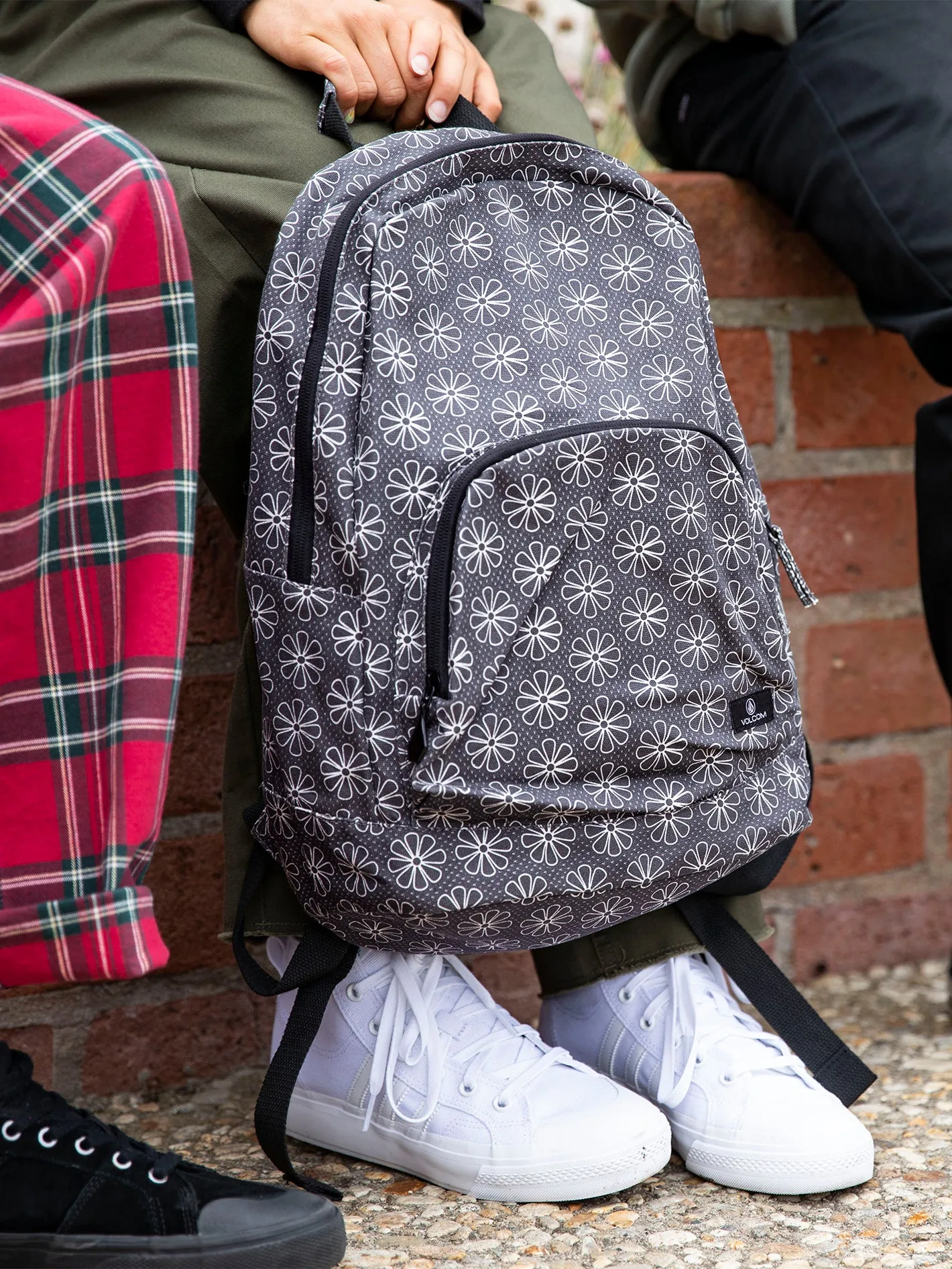 Schoolyard Canvas Backpack - Black/White