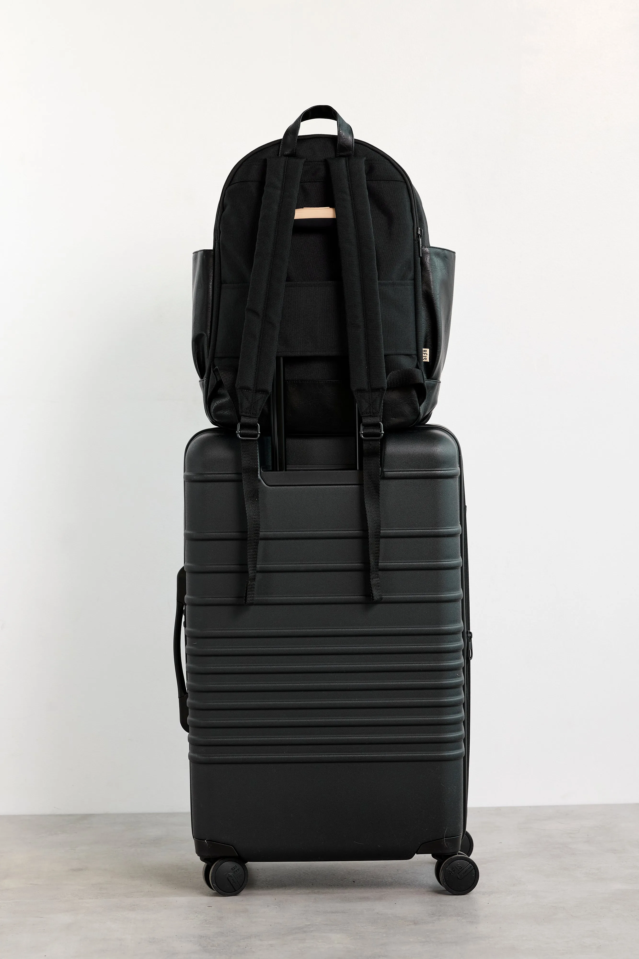 The Backpack in Black