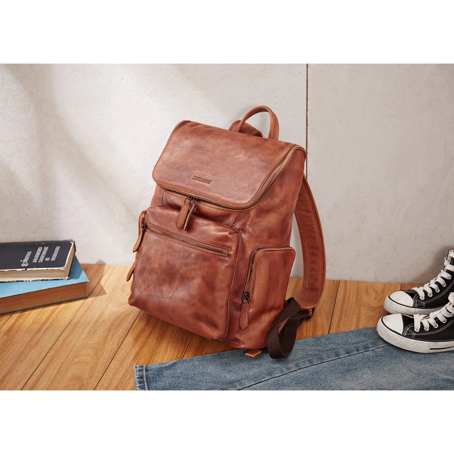 Vintage Laptop Backpack 15.6'' - Handcrafted Crazy Horse Leather