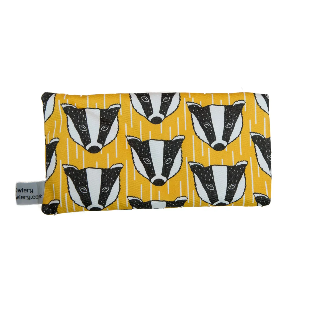 YELLOW BADGER MICROWAVEABLE WHEAT BAG